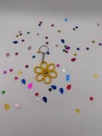 3D Printed Smiley Daisy Keychain