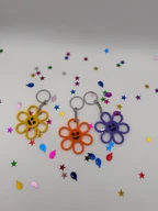 3D Printed Smiley Daisy Keychain