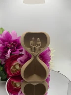 3D Printed Romantic Couple Hourglass Sculpture
