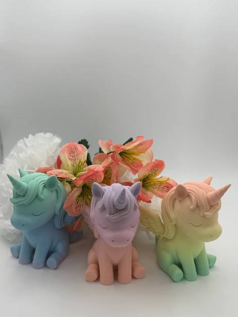 3D Printed Random Rainbow Unicorn